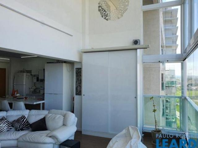 Apartamento venda em Região Imediata de São José dos Campos, Região Metropolitana do Vale do Paraíba e Litoral Norte