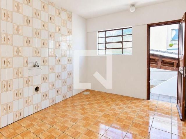 Casa aluguel em Vila Mauá, Cachoeirinha