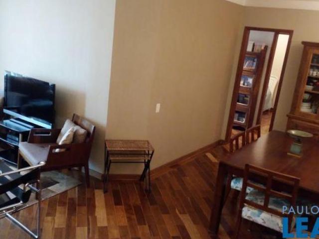 Apartamento venda em Região Imediata de São Paulo, Região Metropolitana de São Paulo