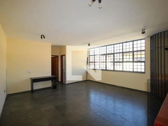 Casa aluguel em Vila Casa Nova, Sorocaba