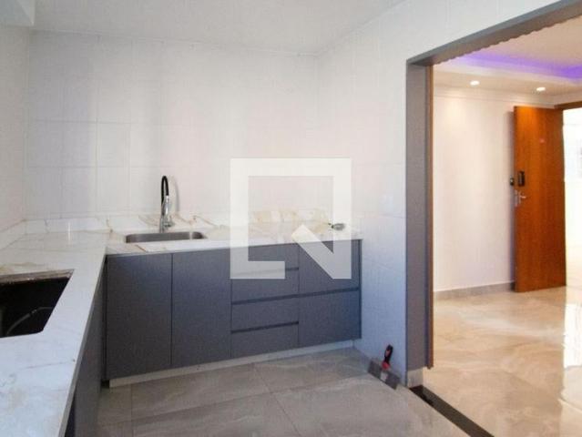 Apartamento aluguel em Riacho Fundo, Região Geográfica Intermediária do Distrito Federal