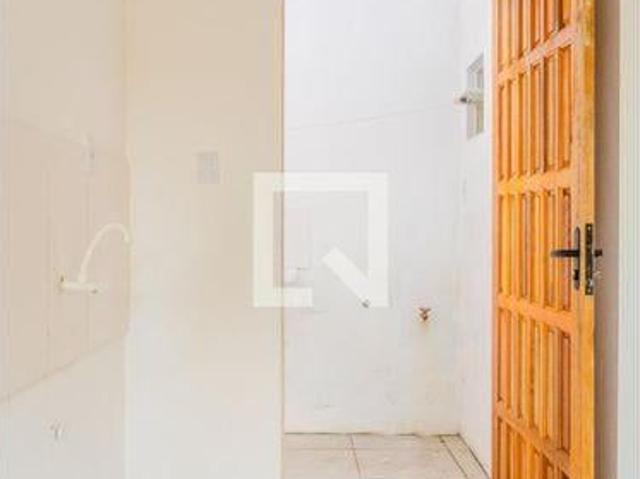 Casa aluguel em Campo Novo, Porto Alegre