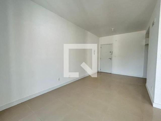 Apartamento aluguel em Morro da Cruz, Florianópolis
