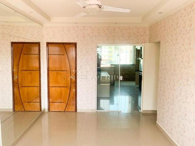 Apartamento venda em Região Geográfica Imediata de Londrina, Londrina