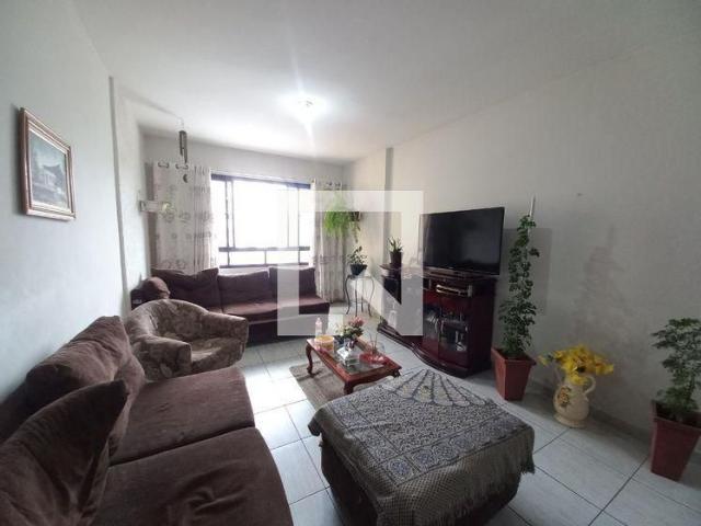 Apartamento aluguel em São Vicente