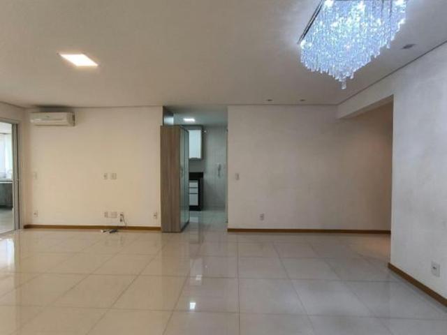 Apartamento venda em Região Geográfica Imediata de Londrina, Londrina