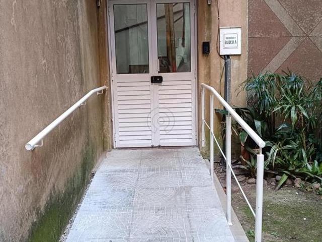 Apartamento venda em Região Geográfica Imediata de Pelotas, Aglomeração Urbana do Sul