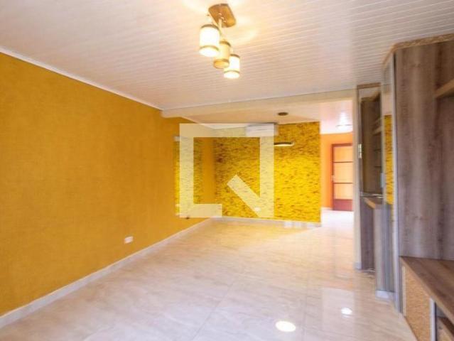 Casa aluguel em Jardim Claudia, Pinhais