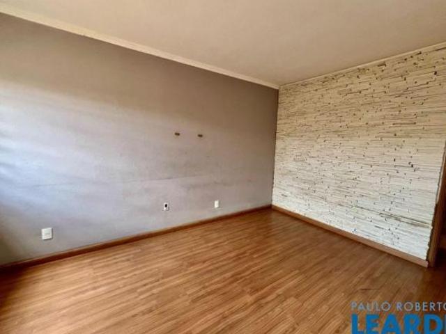 Casa venda em Jardim Aeroporto, Poços de Caldas