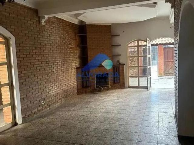 Casa venda em Região Imediata de São José dos Campos, Região Metropolitana do Vale do Paraíba e Litoral Norte