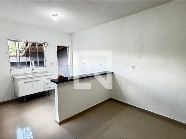 Casa aluguel em Vila Mazzei, Santo André