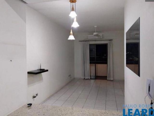 Apartamento venda em Região Imediata de São José dos Campos, Região Metropolitana do Vale do Paraíba e Litoral Norte
