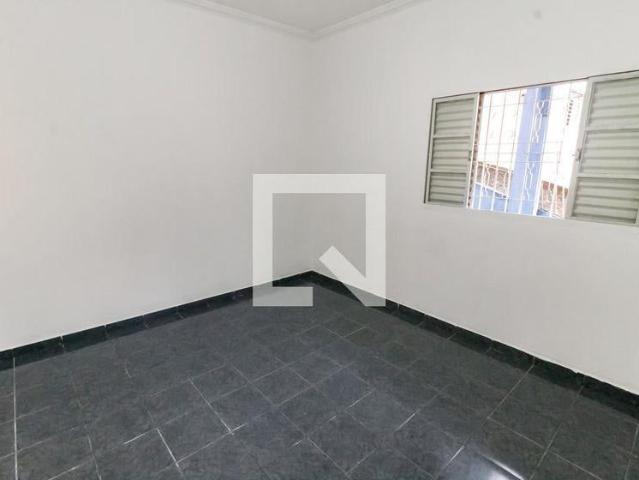 Casa aluguel em Jardim Heriquieta, Taboão da Serra
