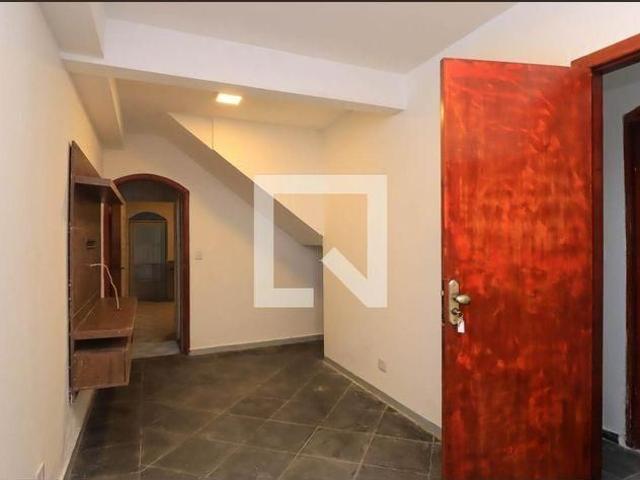 Casa aluguel em Taboão da Serra