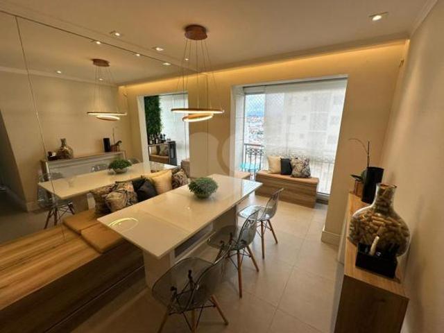 Apartamento venda em Região Imediata de São Paulo, Região Metropolitana de São Paulo