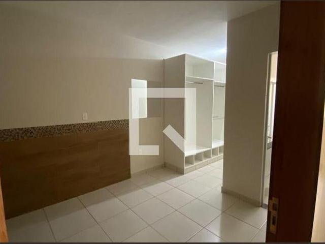 Casa aluguel em Parque Trindade, Aparecida de Goiânia