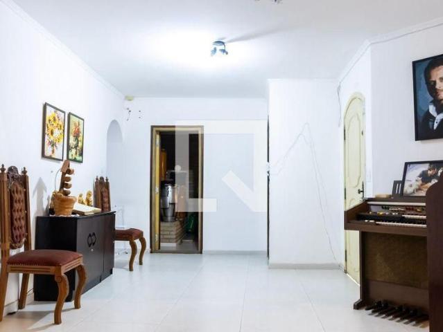 Casa aluguel em Vila Noêmia, Mauá