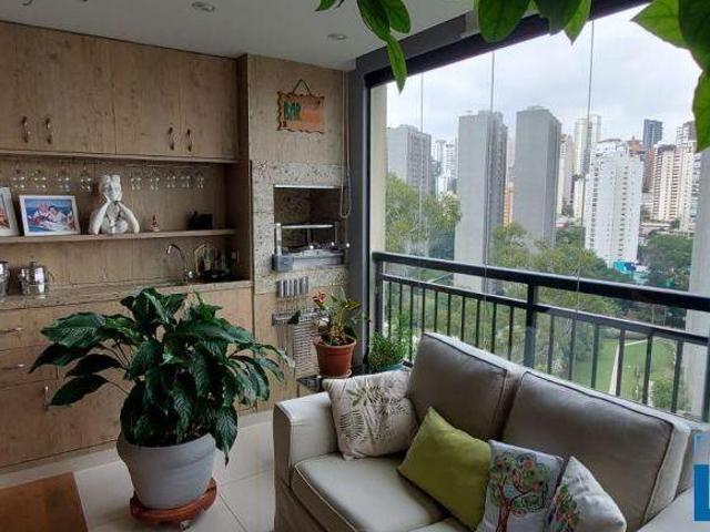 Apartamento venda em Região Imediata de São Paulo, Região Metropolitana de São Paulo