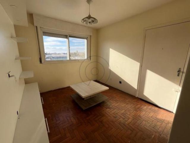 Apartamento venda em Região Geográfica Imediata de Pelotas, Aglomeração Urbana do Sul