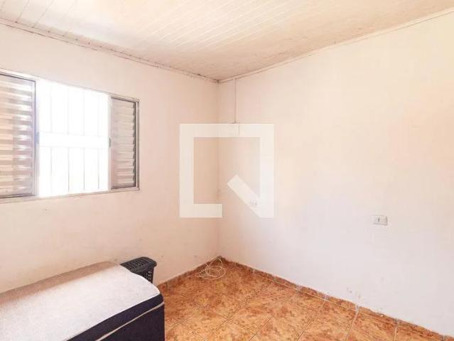 Casa aluguel em Parque Roseira, Carapicuíba