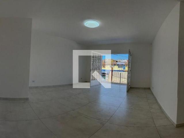 Casa aluguel em Taboão da Serra