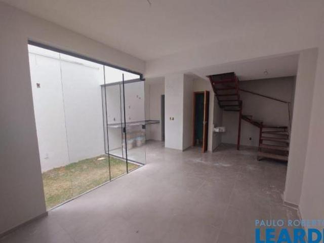 Casa venda em Região Geográfica Imediata de Poços de Caldas, Poços de Caldas