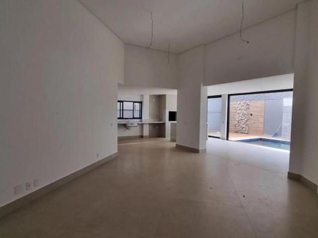 Casa venda em Região Geográfica Imediata de Londrina, Londrina