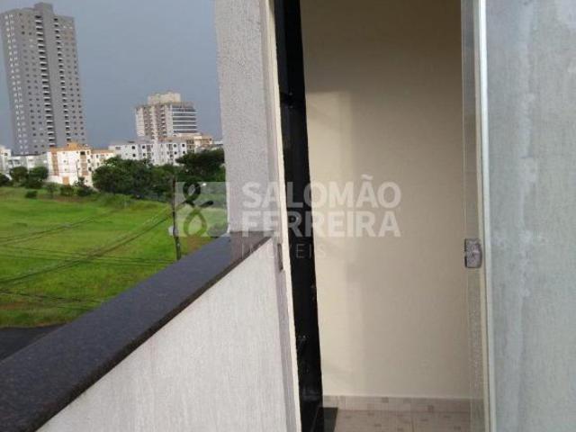 Apartamento venda em Região Imediata de Franca, Juranda