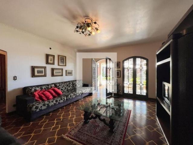 Casa aluguel em Valinhos