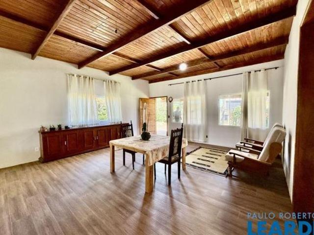 Casa venda em Região Imediata de Campinas, Região Metropolitana de Campinas