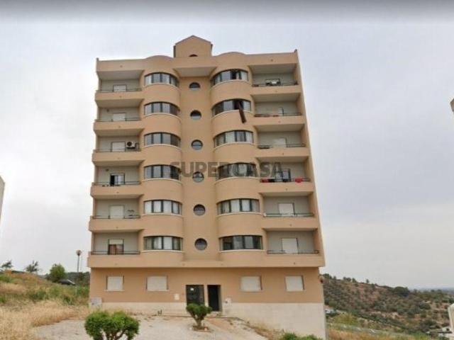 Casa venda em Alenquer (Santo Estêvão e Triana), Alenquer