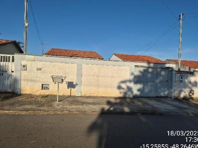 Casa venda em Região Geográfica Imediata de Águas Lindas de Goiás, Região Integrada de Desenvolvimento do Distrito Federal e Entorno