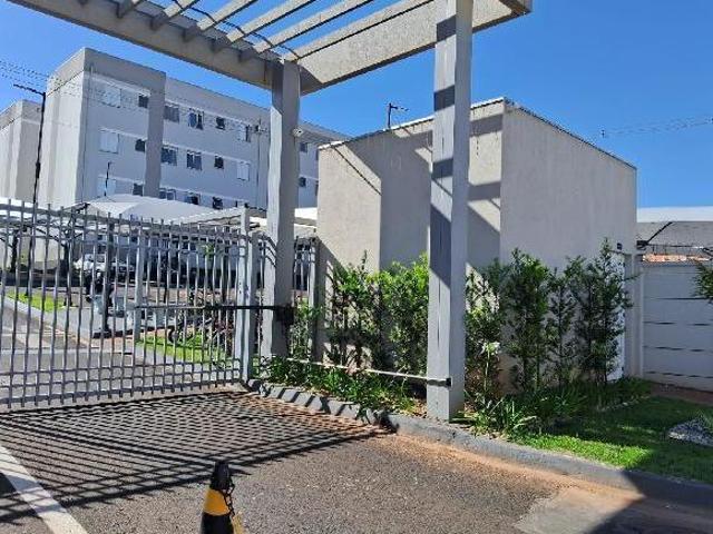 Apartamento venda em Jaboticabal
