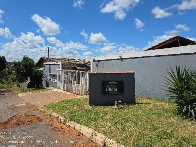 Casa venda em Região Geográfica Imediata de Águas Lindas de Goiás, Região Integrada de Desenvolvimento do Distrito Federal e Entorno
