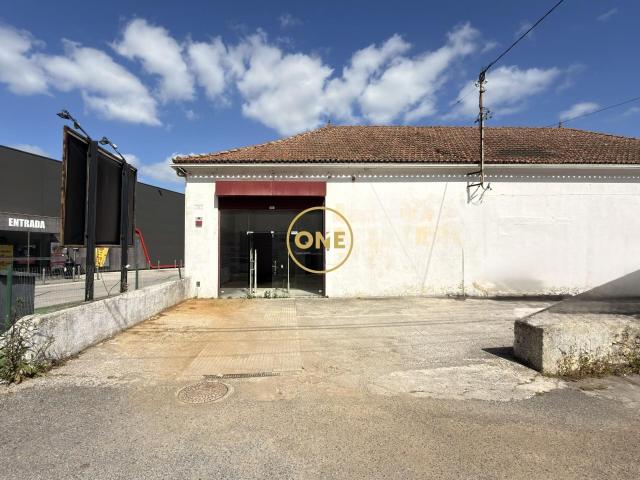 Armazém venda em Lapas Pequenas, Torres Vedras