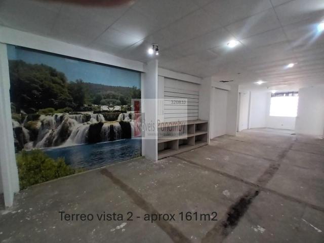 Ponto Comercial aluguel em Região Imediata de São Paulo, Região Metropolitana de São Paulo