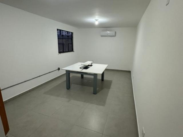 Ponto Comercial aluguel em Região Imediata de São Paulo, Região Metropolitana de São Paulo