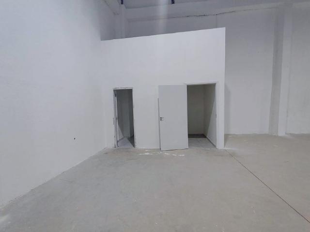 Ponto Comercial aluguel em Região Imediata de São Paulo, Região Metropolitana de São Paulo
