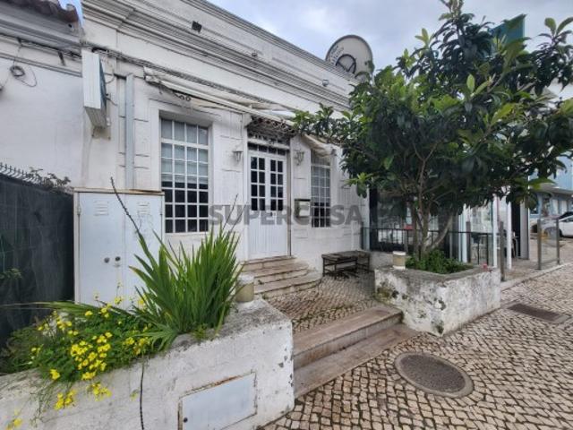 Armazém venda em Sesimbra, Setúbal