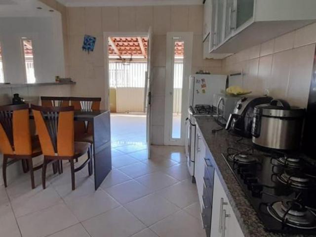 Casa venda em Região Geográfica Imediata do Distrito Federal, Região Integrada de Desenvolvimento do Distrito Federal e Entorno