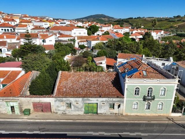 Armazém venda em Freixofeira, Torres Vedras