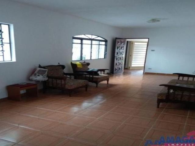 Casa venda em Região Imediata de São José dos Campos, Região Metropolitana do Vale do Paraíba e Litoral Norte