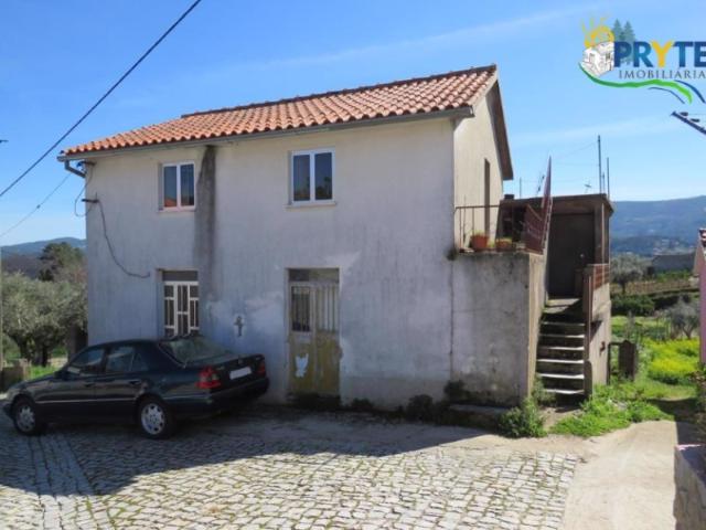 Casa venda em Troviscal