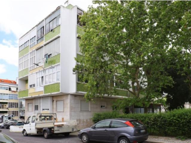 Casa venda em Damaia, Amadora