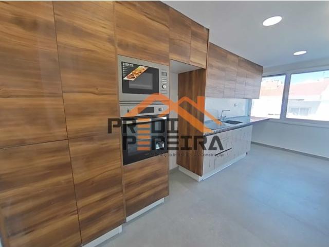 Apartamento venda em Casal do Privilégio, Odivelas