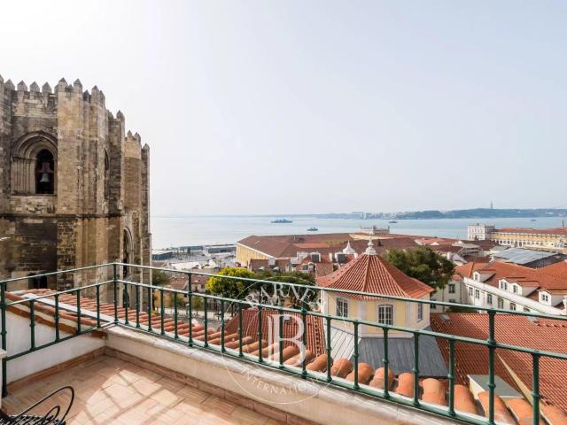 Prédio venda em Santa Maria Maior, Lisboa