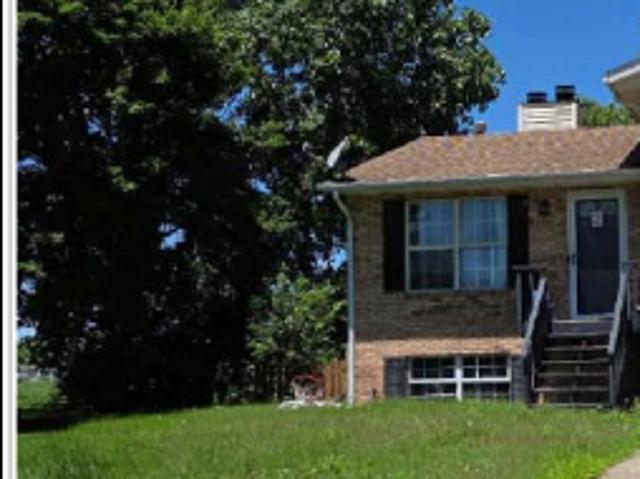 Condo for sale in Belleville, Illinois