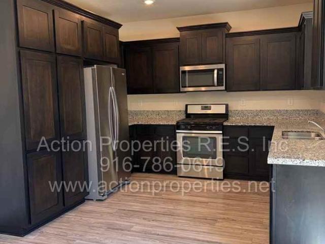Apartment for rent in Roseville, California