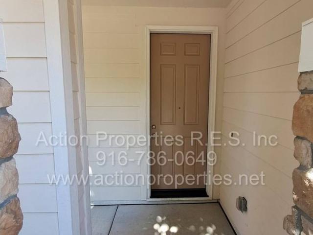 Apartment for rent in Roseville, California