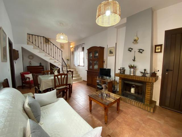 Casa en venta en Montemolín, Extremadura
